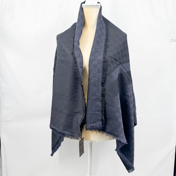 GUCCI scarf shawl GG Guccissima 140x140 cm wool silk 281942 Navy Black - Picture 2 of 16